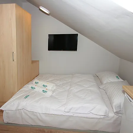 Park Apartment
