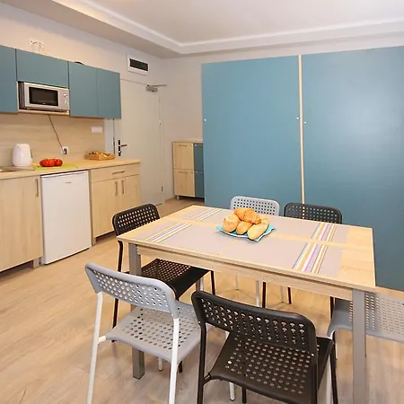 Apartment Park *